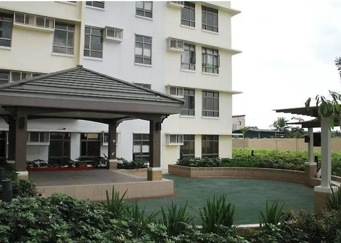 Apartment 2-br Cozy 200mbpsfiberwifi/netflix/pool/wfh Manila