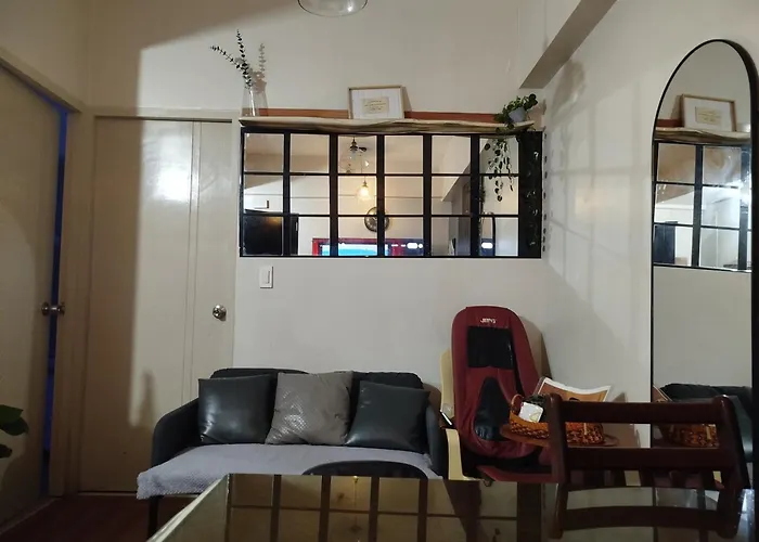 2-br Cozy 200mbpsfiberwifi/netflix/pool/wfh * Manila