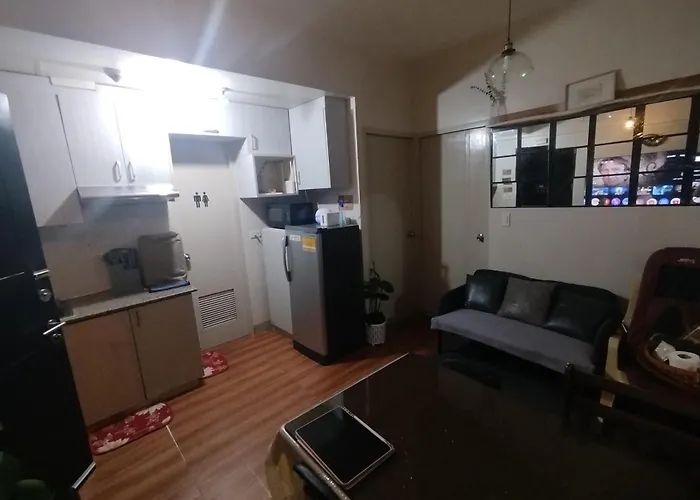 2-br Cozy 200mbpsfiberwifi/netflix/pool/wfh Apartment Manila