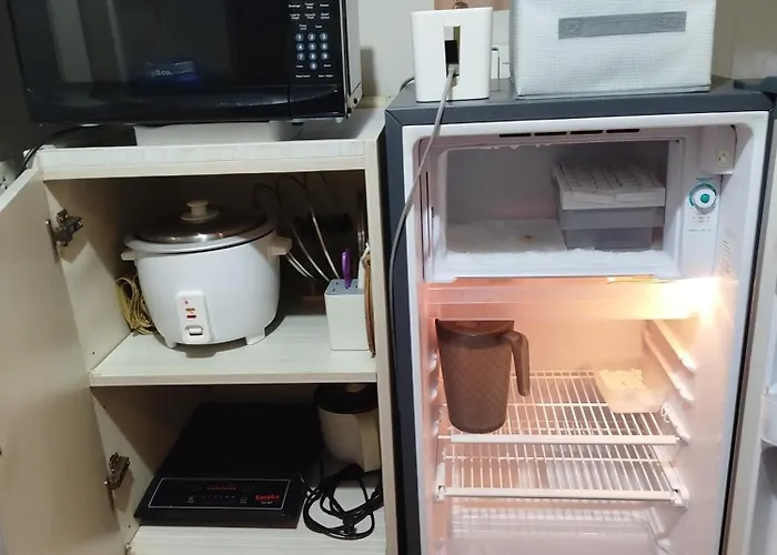 2-br Cozy 200mbpsfiberwifi/netflix/pool/wfh Apartment *